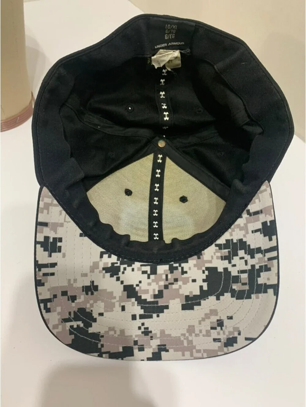 Under Armour Warrior Airman Wingman Hat L XL Black Digital Camo Fitted Cap